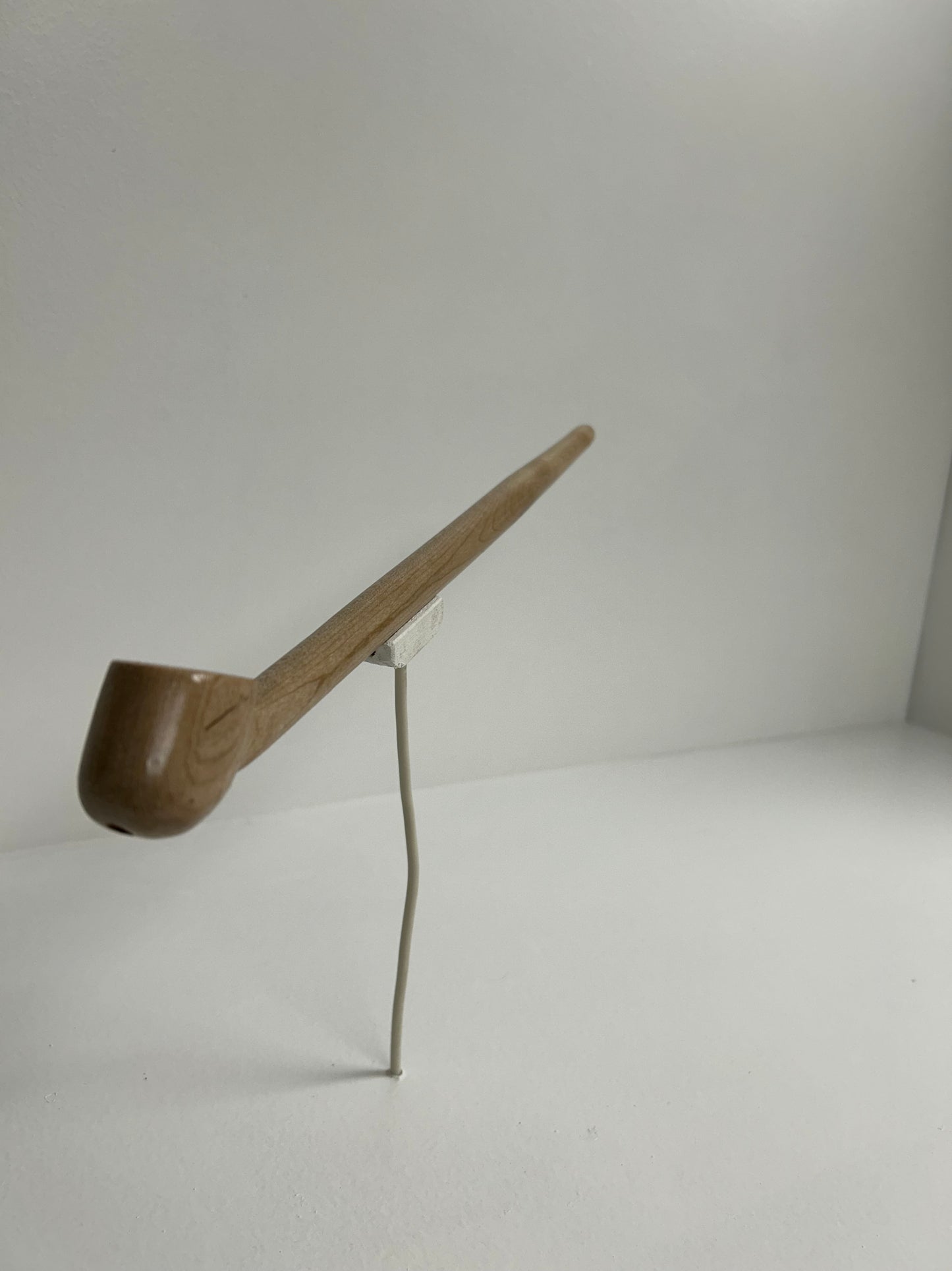 13/1/2" maple wood pipe with 5/8" bowl width and 3/4" bowl depth