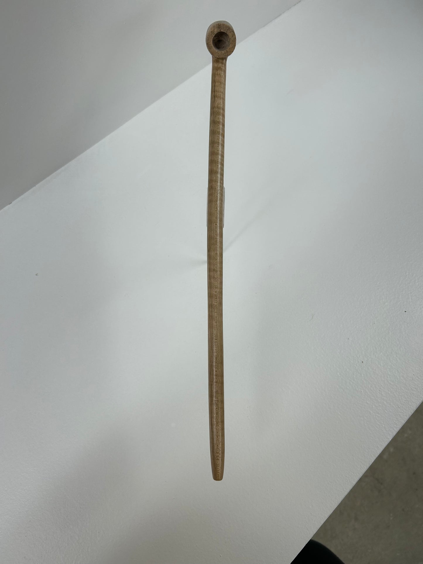 16 " Maple wood pipe with tiger stripe wood figuration, 5/8" bowl width and depth