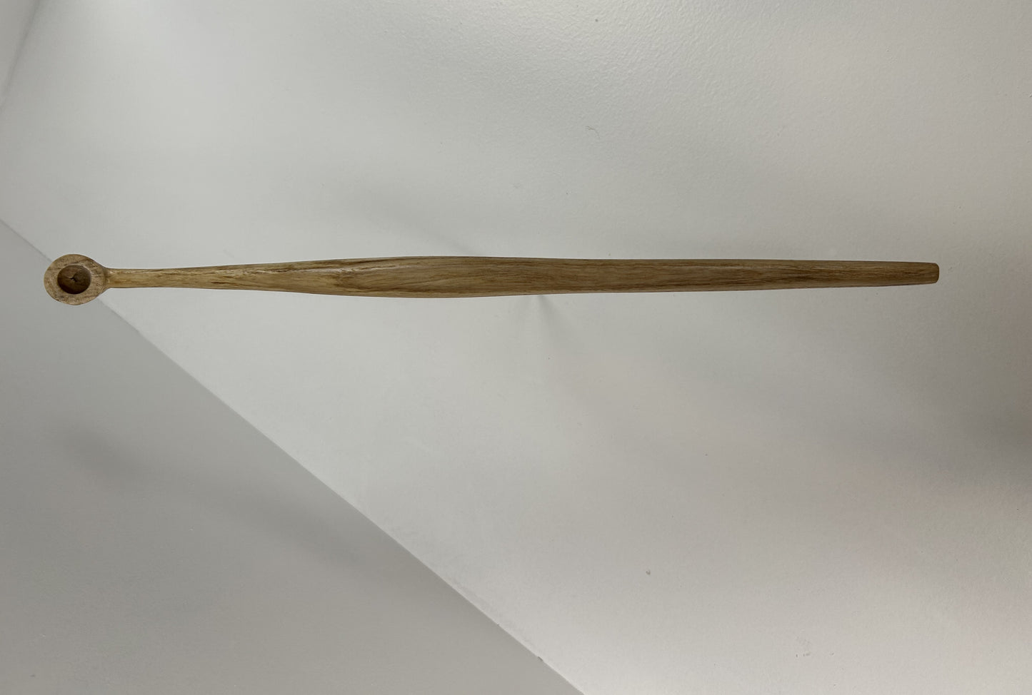 18 1/2" Ash wood pipe, 5/8" bowl width and depth