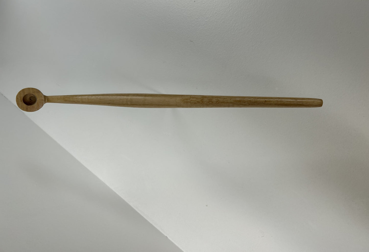 16 1/2" Ash wood pipe, 5/8 bowl width and depth