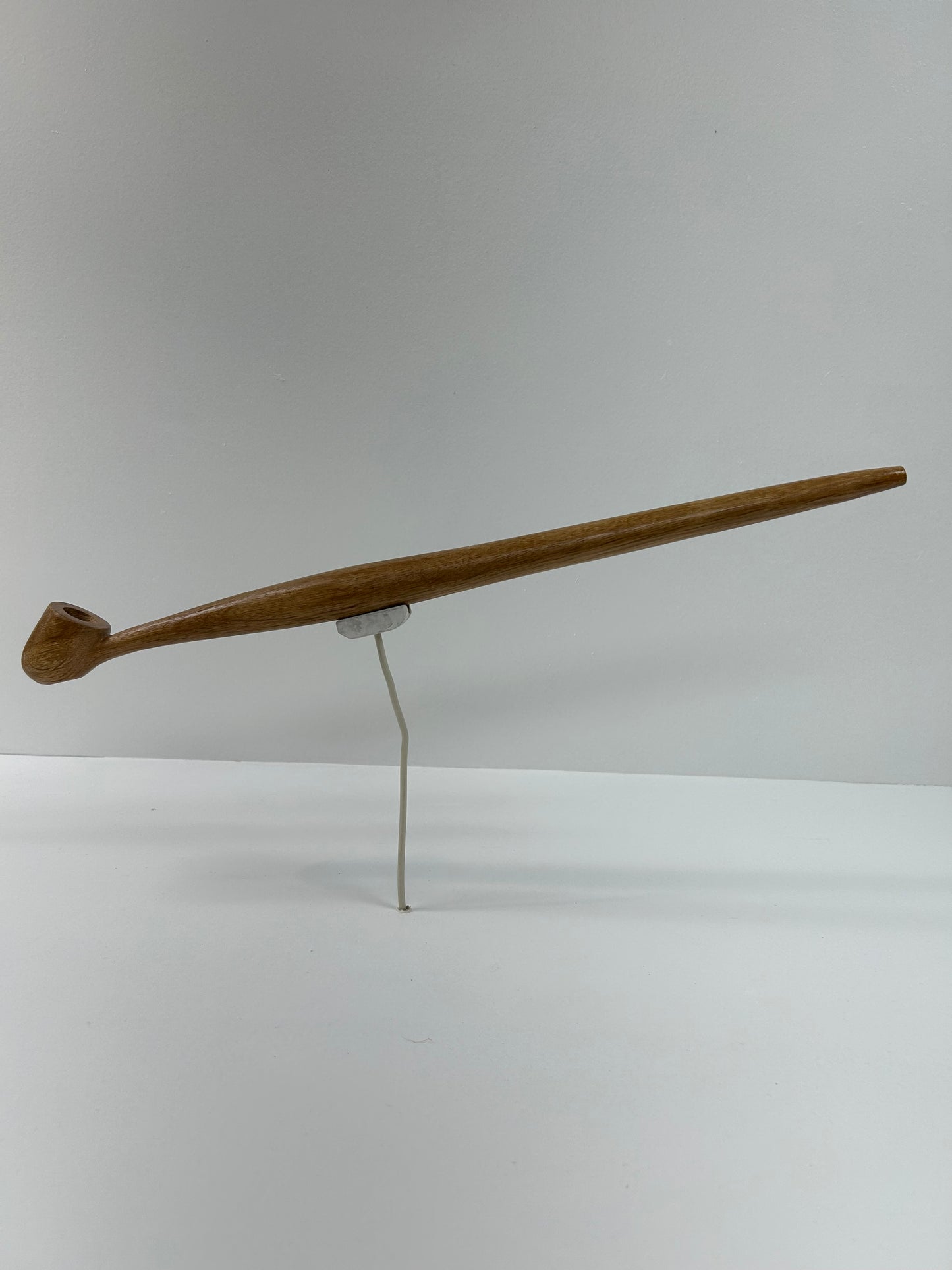 18" Oak wood pipe, 5/8" bowl width and depth