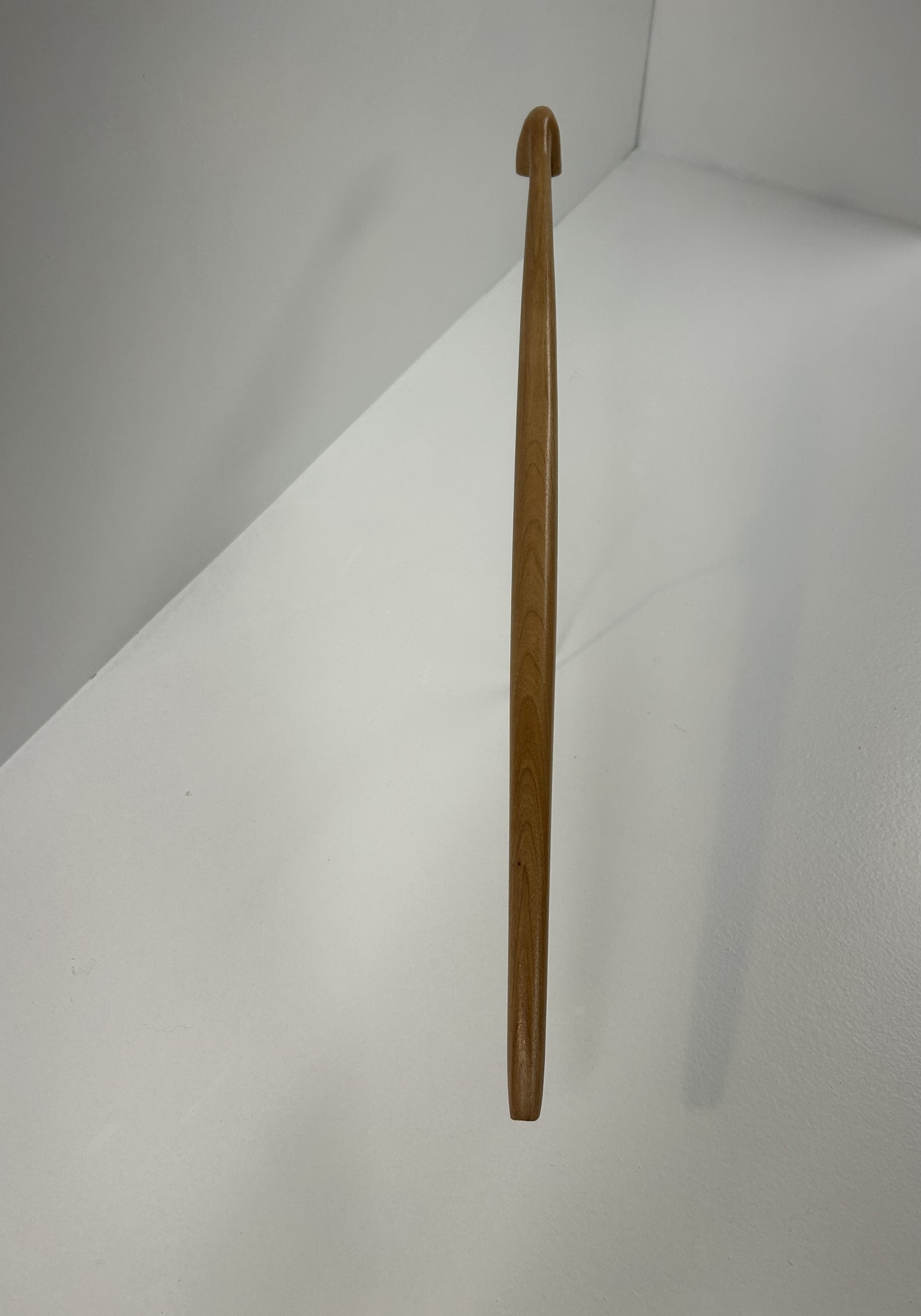 20" Cherry wood pipe, 5/8'bowl width and depth