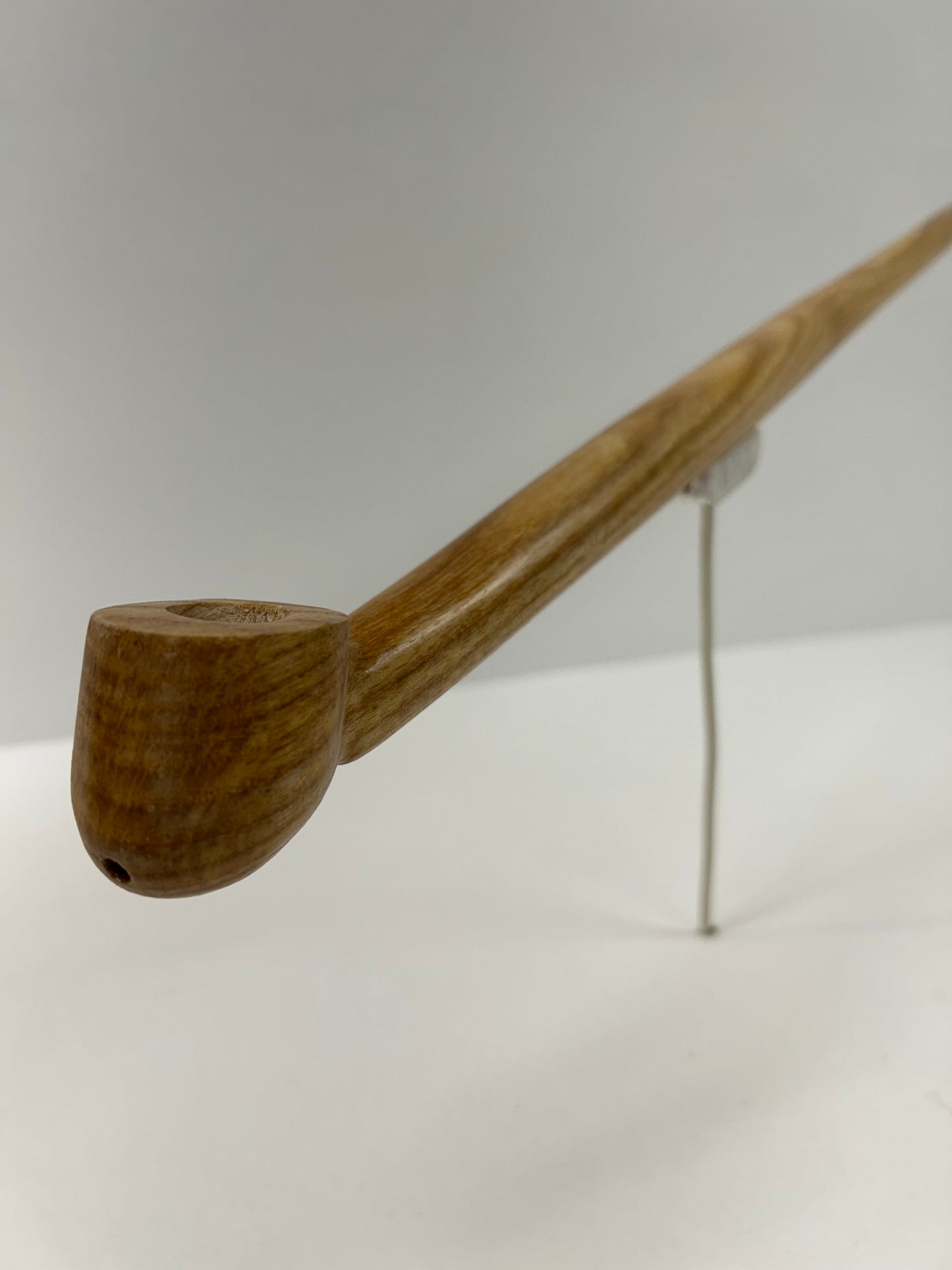 20" Oak wood pipe, 5/8" bowl width and depth