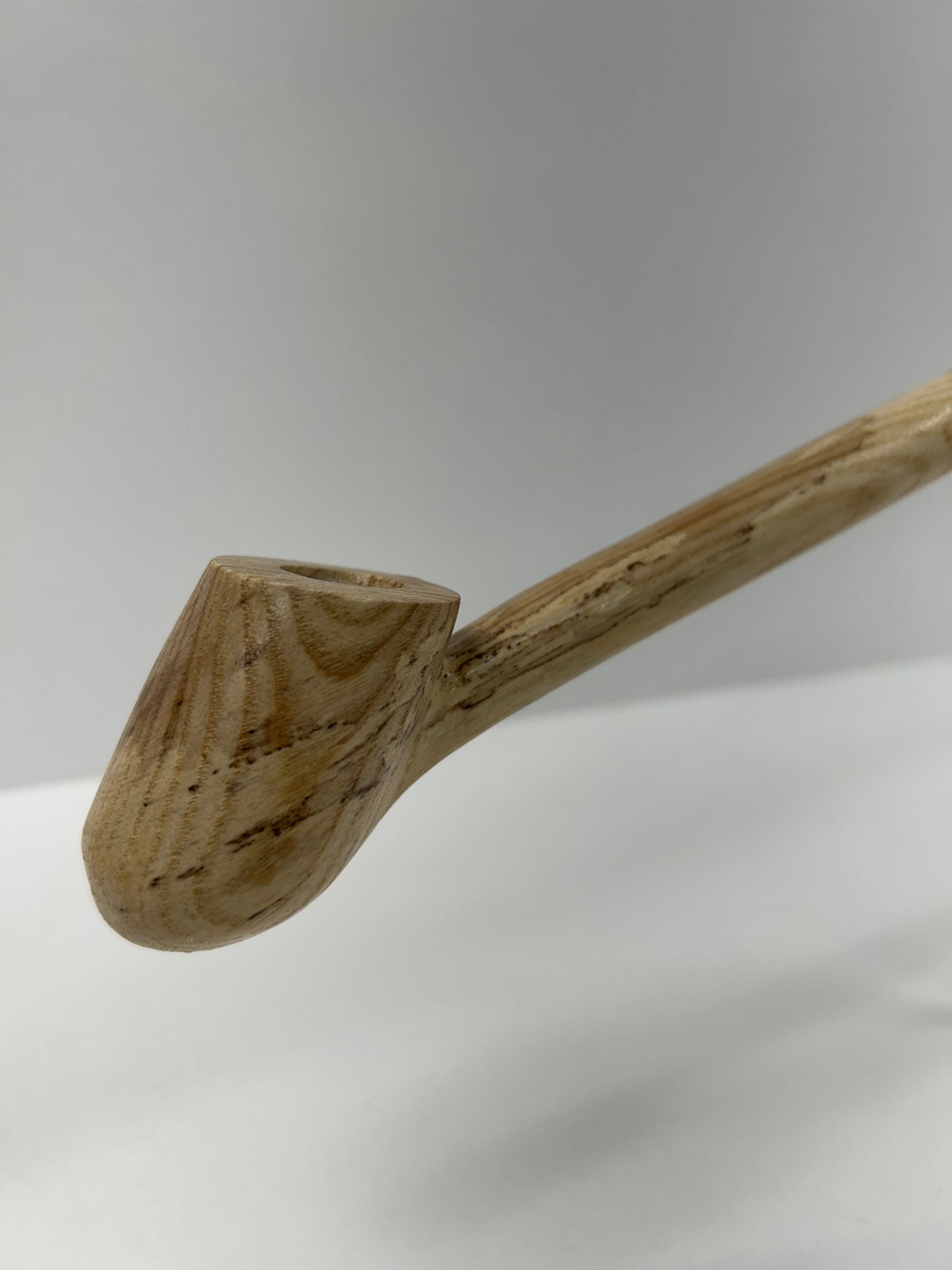 23 " Ash wood pipe , 5/8" bowl width and depth