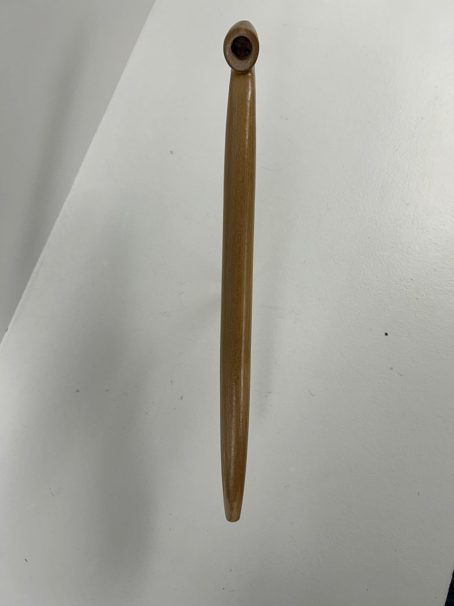 14 3/4" Maple wood pipe, bowl width 1/2" and depth 5/8"